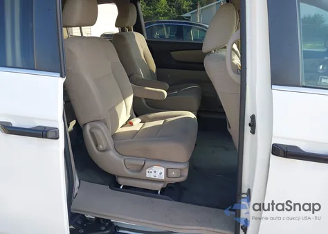 2012 Honda Odyssey Lx z USA, uszkodzony, nr VIN 5FNRL5H20CB124325